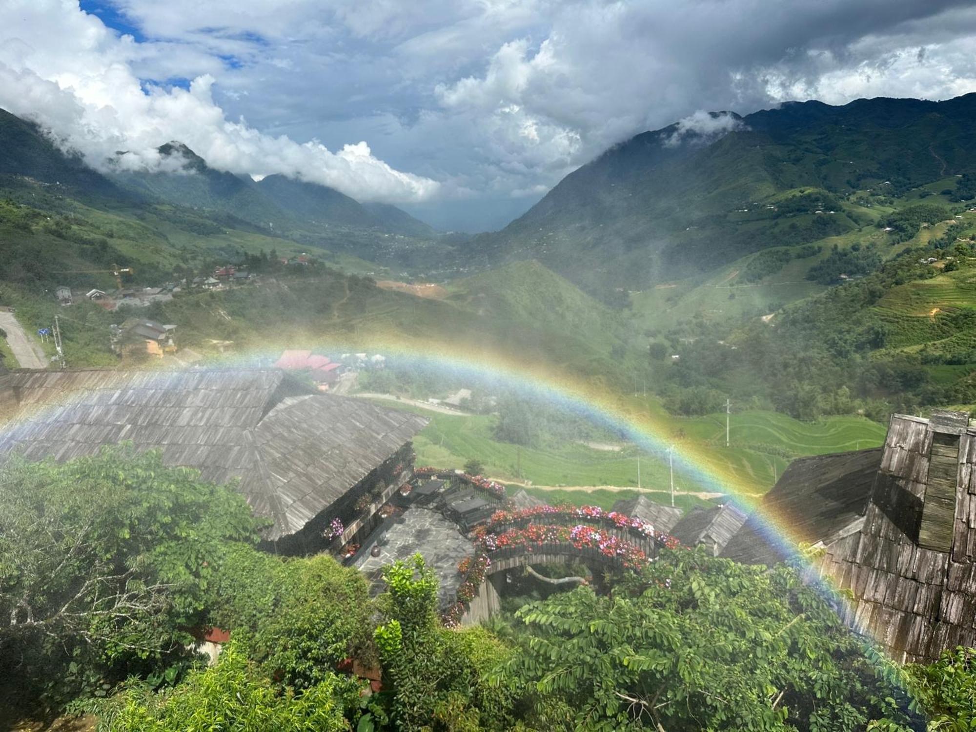 Huan Dau Dau Homestay Sa Pa Esterno foto